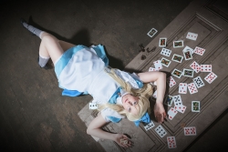 015_Alice-im-Wunderland